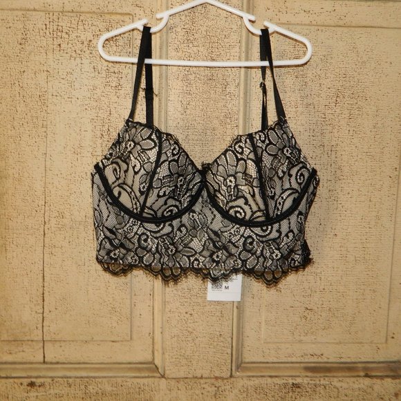 Forever 21 Other - Forever 21 Lace Bralette Size M  NWT (HH-10)